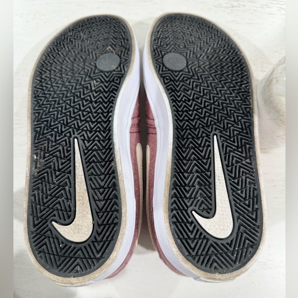 Nike SB Check Solarsoft Shoes Women - Picture 6 of 9